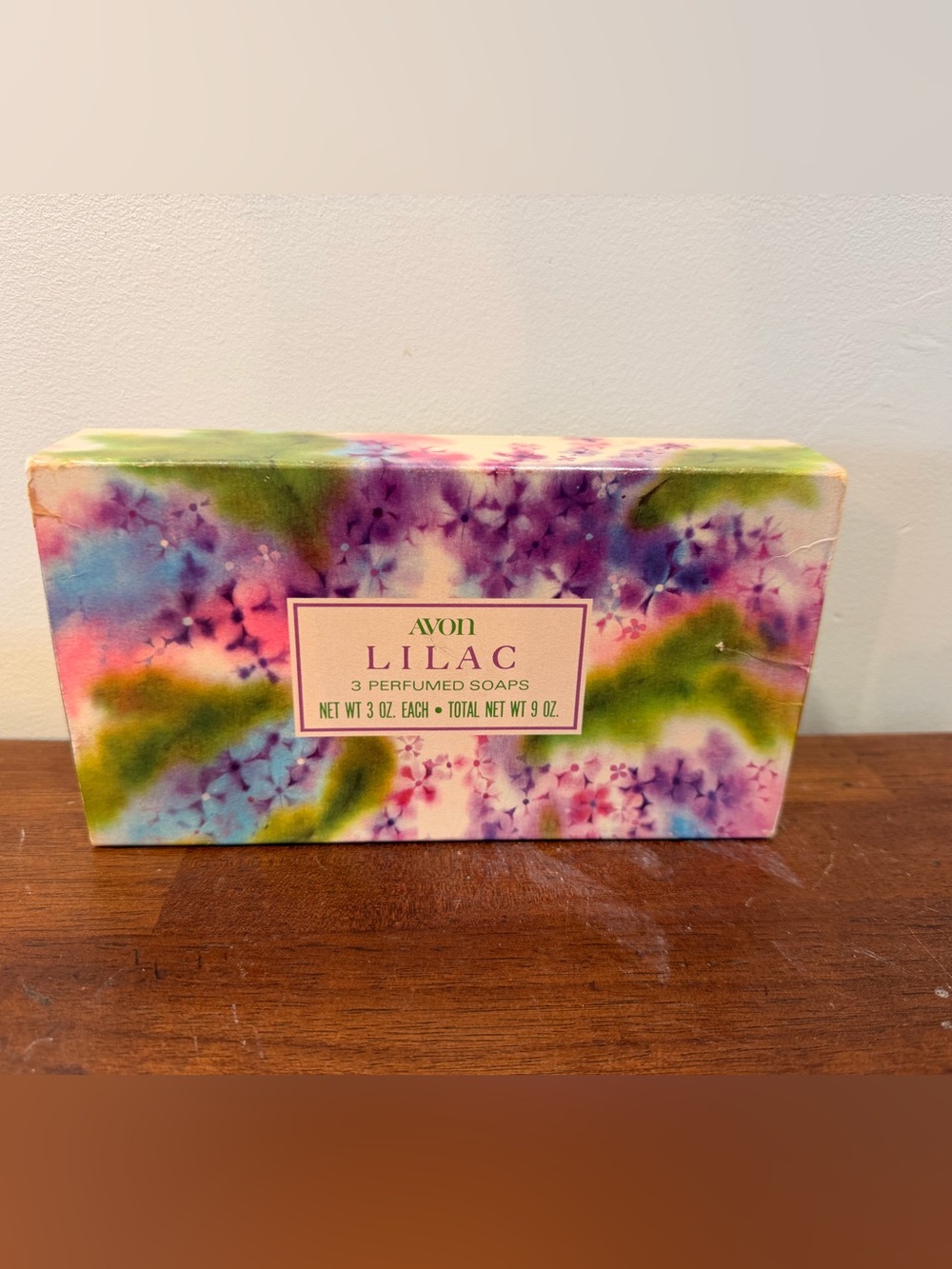 Vintage MCM Avon Hostess/Guest Perfumed Soaps Set - Lilac